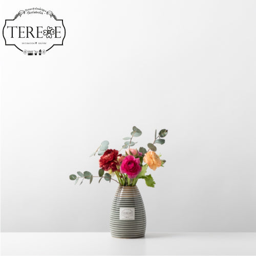 Florero Ranúnculos